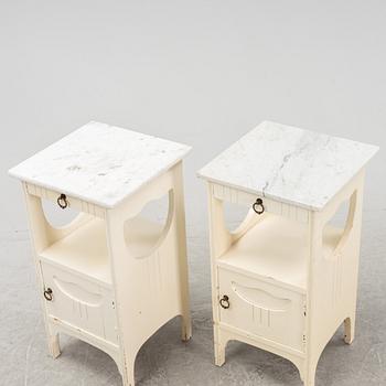 Sängbord, ett par, jugend, 1900-talets början.