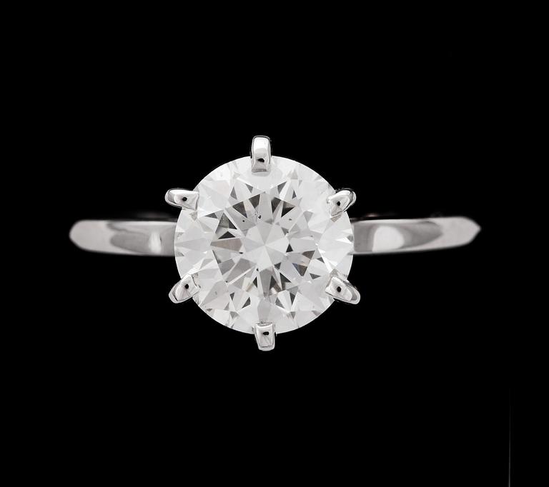 A brilliant cut diamond ring, 2.21 cts. Cert. HRD.