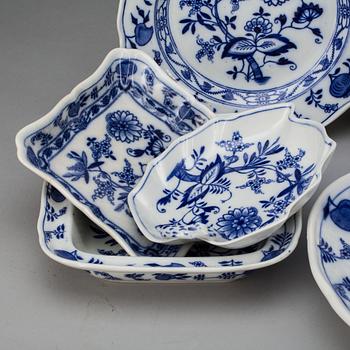 SERVIS, ca 24 delar. Flintgods. "Meissen", England.