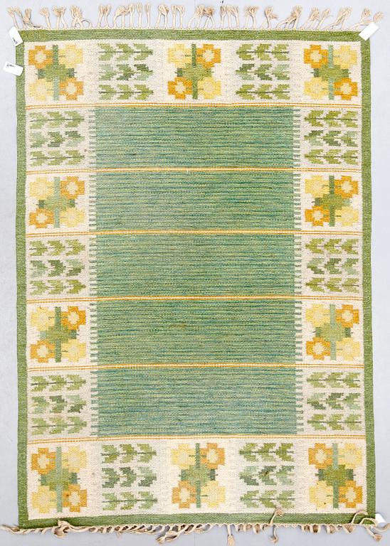 MATTA, rölakan, "Flora", Berit Woelfer. Etikettmärkt. Ca  235 x 167.