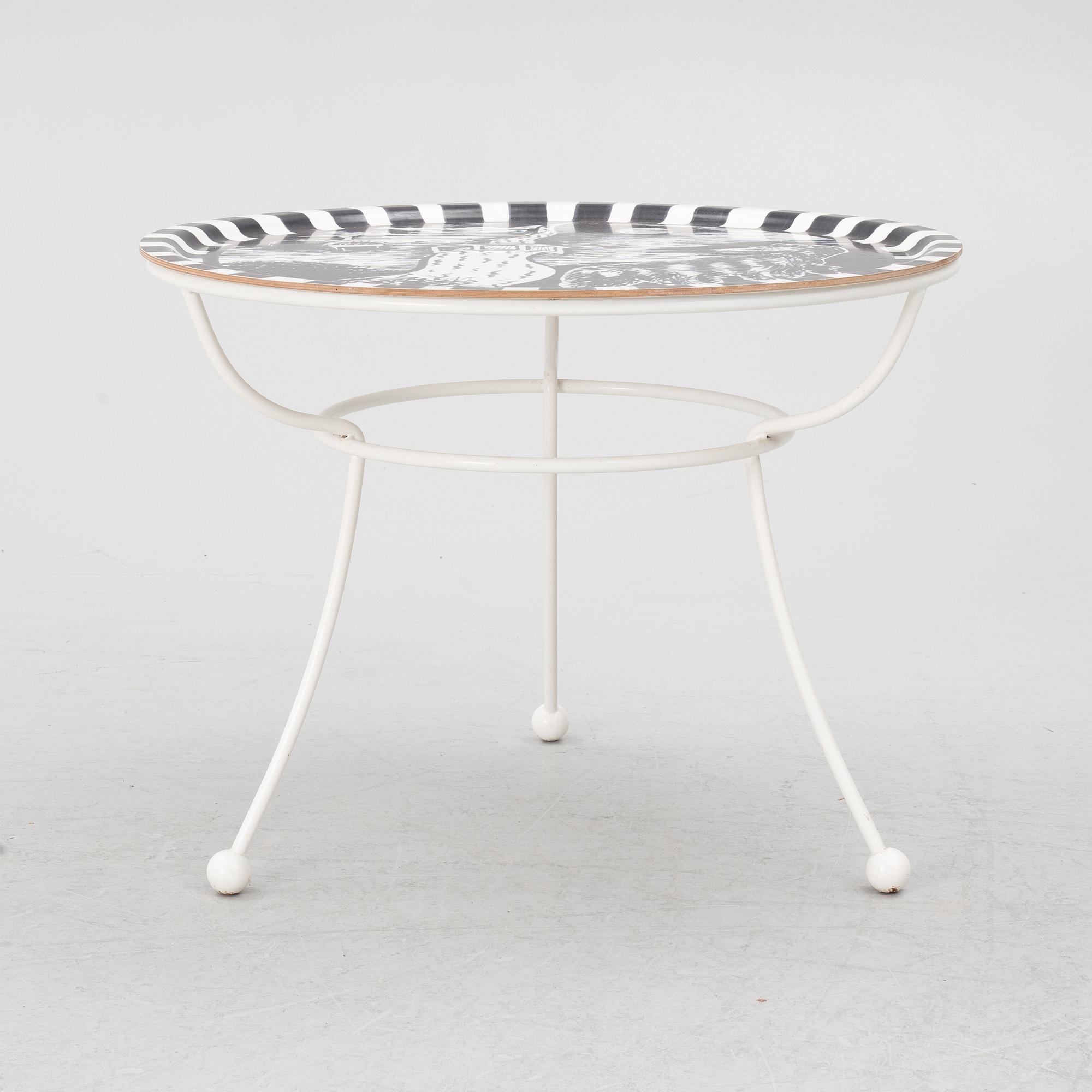 Lina Huring, tray table, Källemo, Värnamo, Sweden.