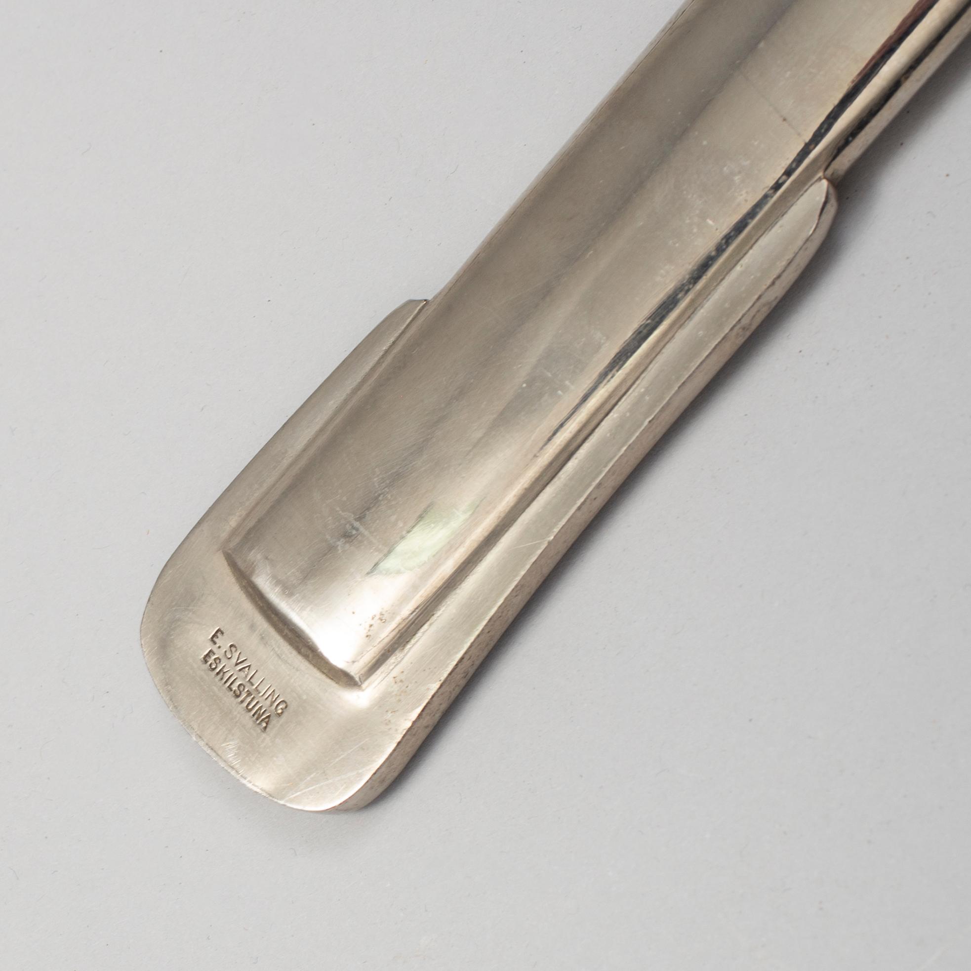 A Swedish cavalry sabre 1893 pattern.