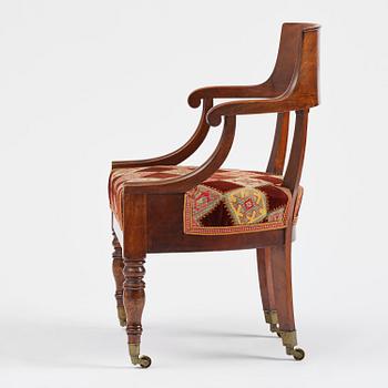 Skrivbordsstol, Sverige 1800-talets första del. Empire.