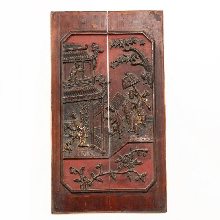 Paneler, fem stycken, trä. Sen Qingdynasti.