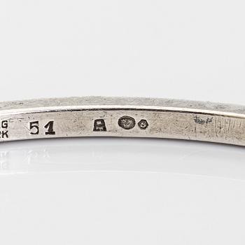 Armring, sterlingsilver, Danmark, firma Georg Jensen.