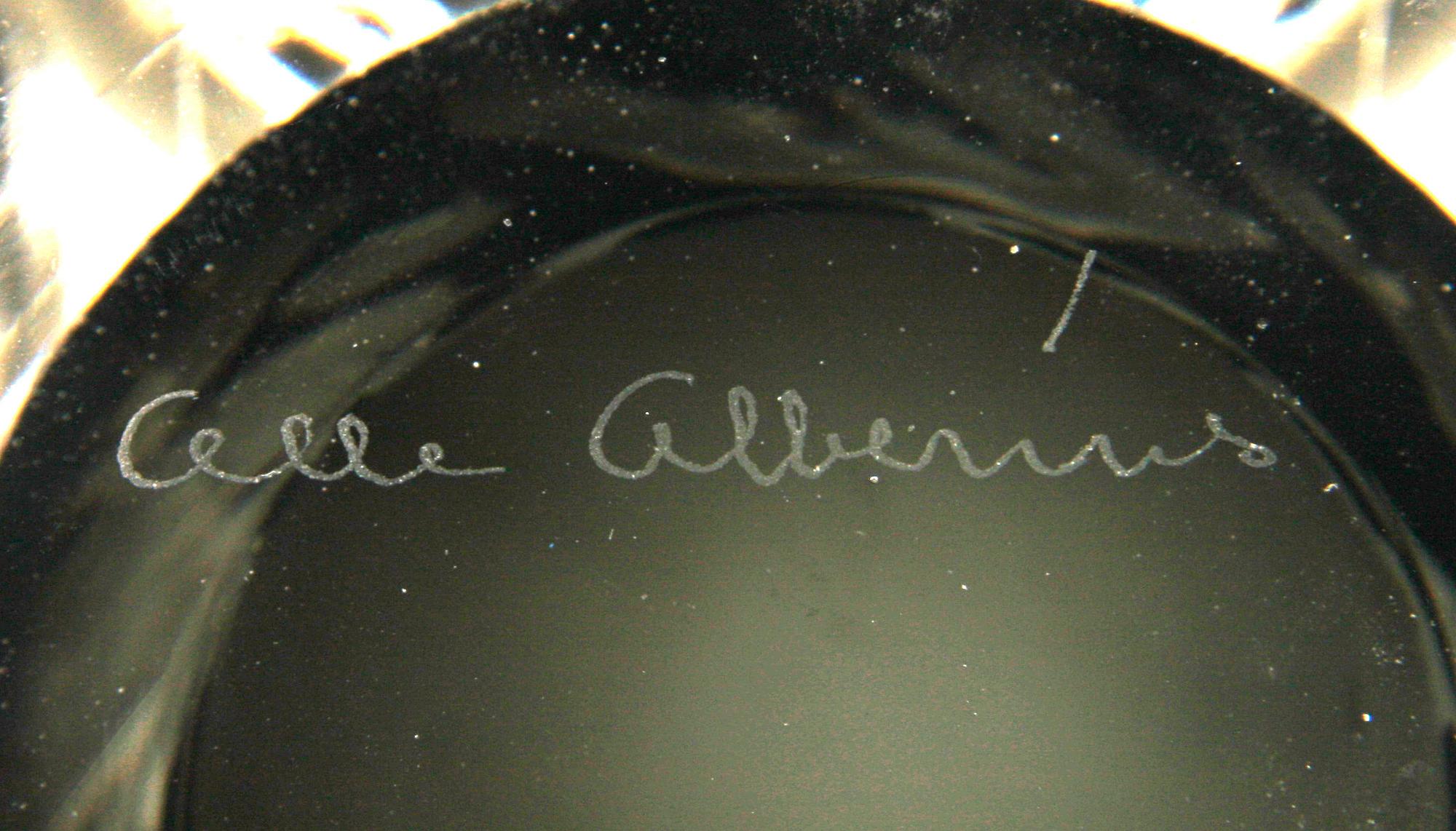 VAS, ariel, "Enhörning", Olle Alberius, Orrefors Gallery 1988, sign.