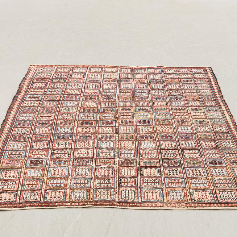 Matta, 189 x 143 cm.