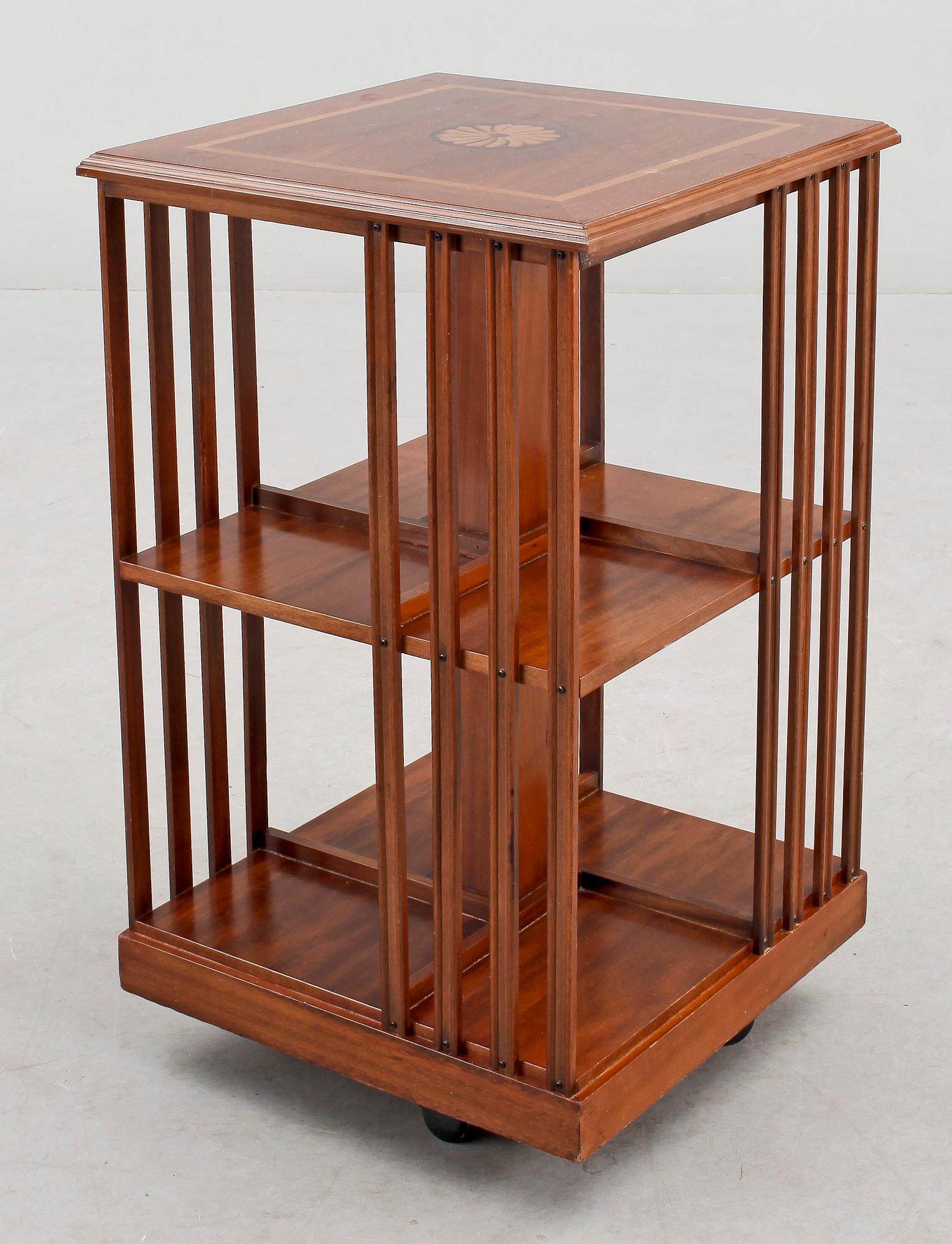 BOKSNURRA, engelsk stil, 1900-talets andra hälft.