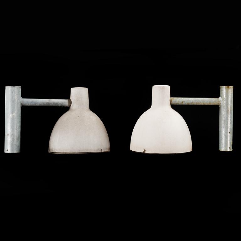 A pair of 20th century 'Toldbod 290', outside wall lights by Louis Poulsen.