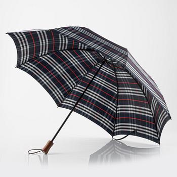 Burberry, umbrella.