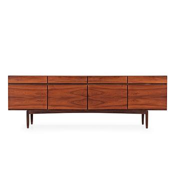 423. Ib Kofod-Larsen, sideboard, Faarup Møbelfabrik, Danmark 1960-tal.