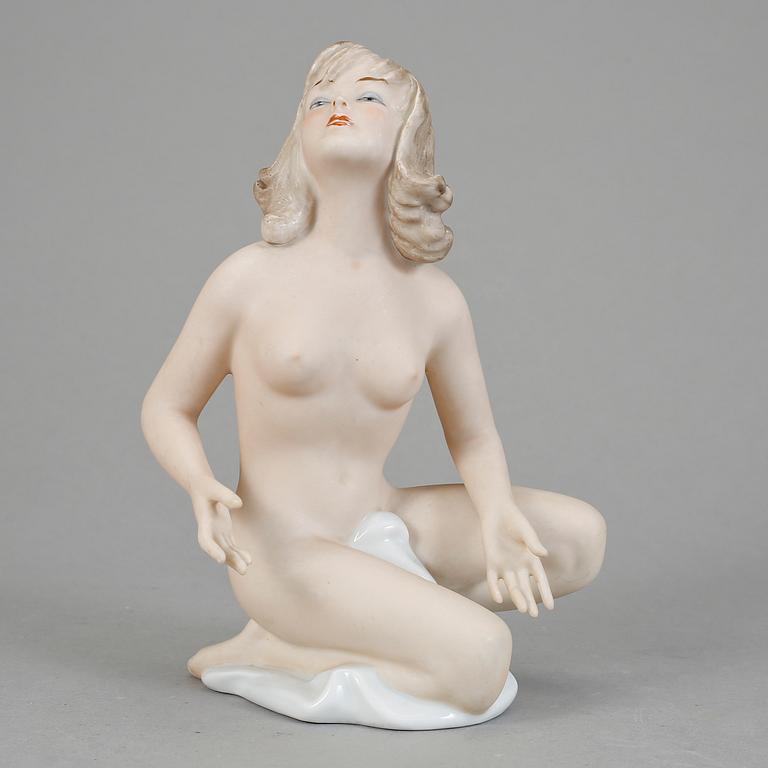 FIGURIN, porslin. Wallendorf, Tyskland, efter 1963.