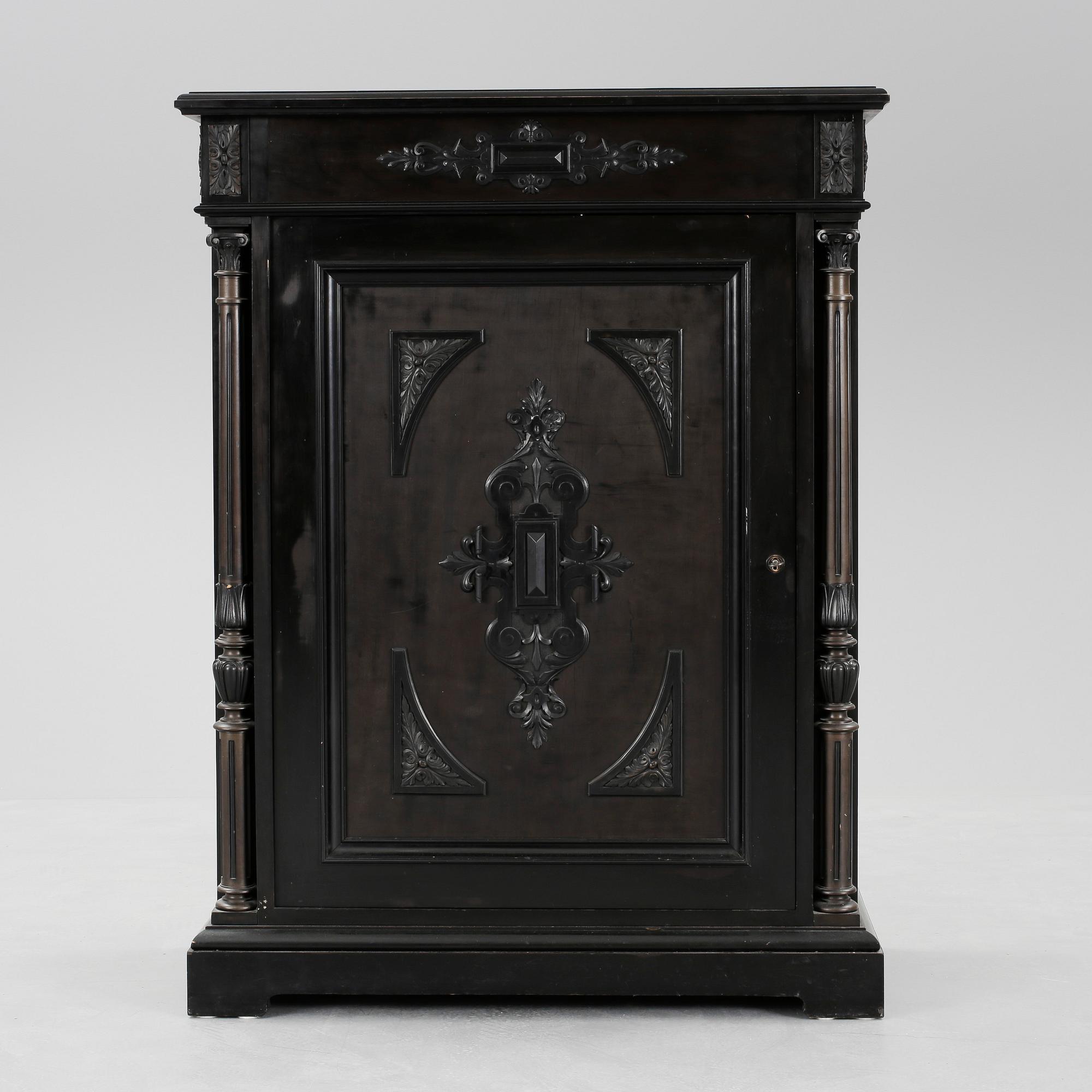 SKÅP, nyrenässans, 1800-talets andra hälft.