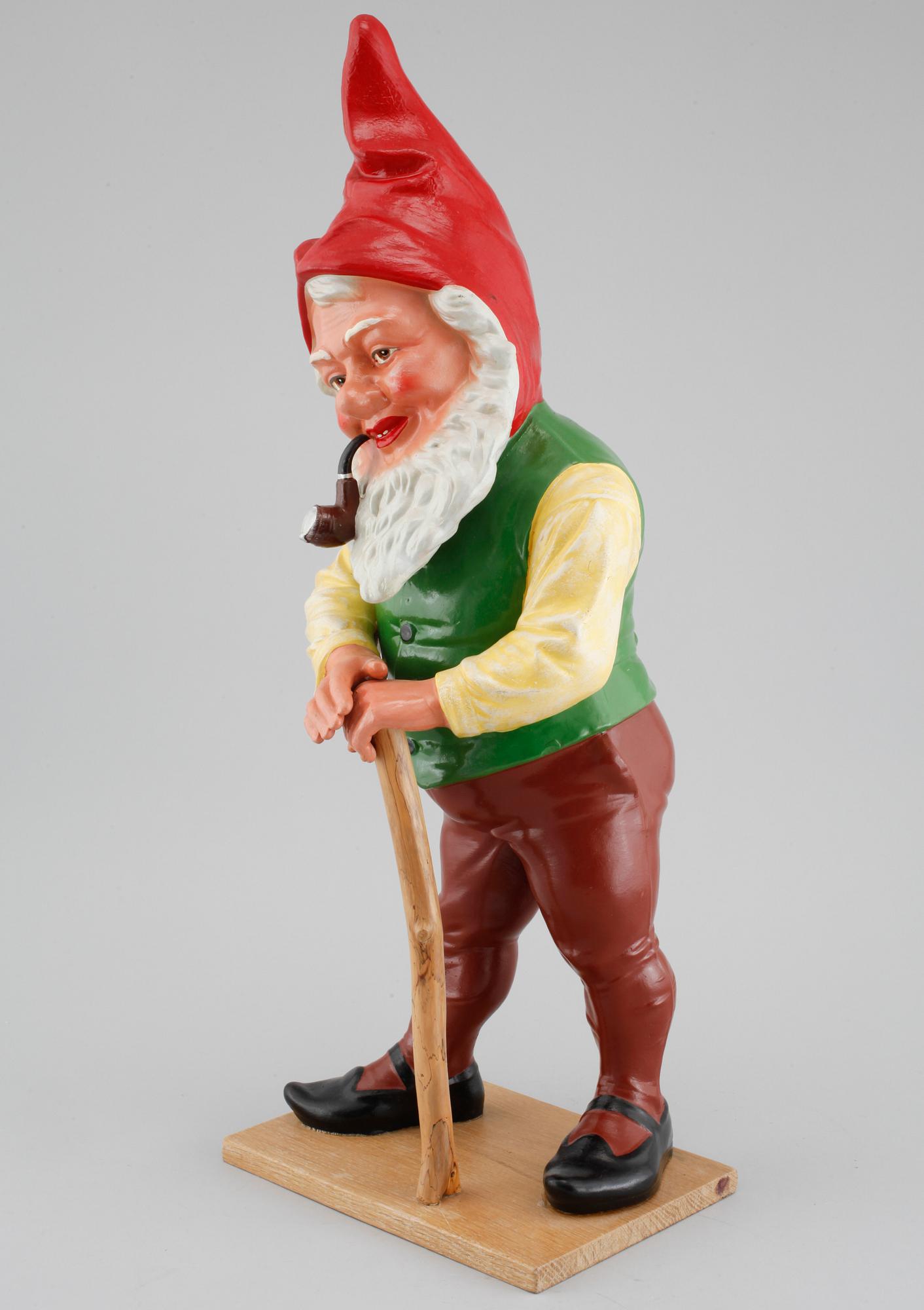 Gnome in terracotta from Gräfenroda Germany, second half of 20th century.