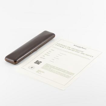 Audemars Piguet, "Tank", wristwatch, 26 x 27 (36) mm.