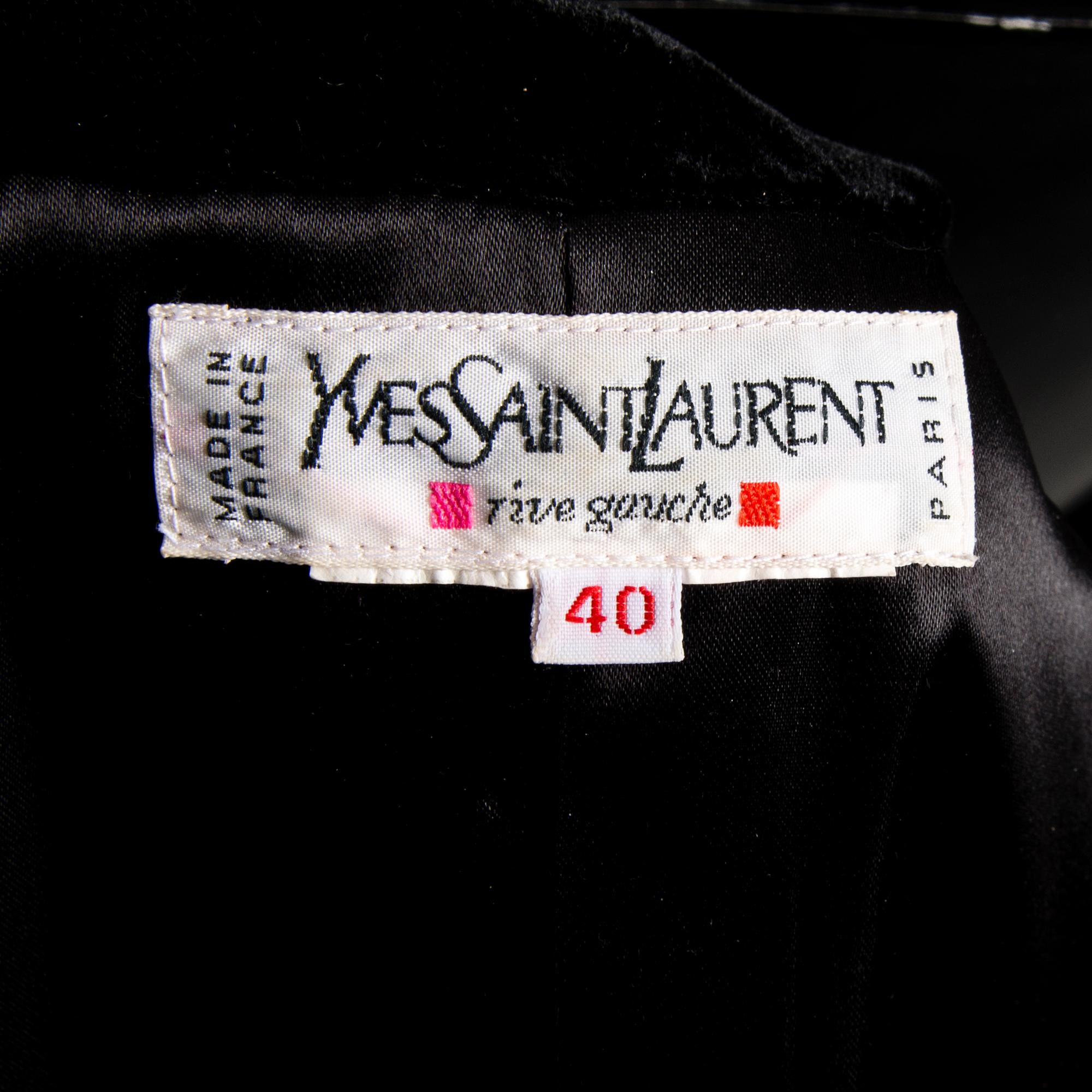 KAVAJ, Yves Saint Laurent.