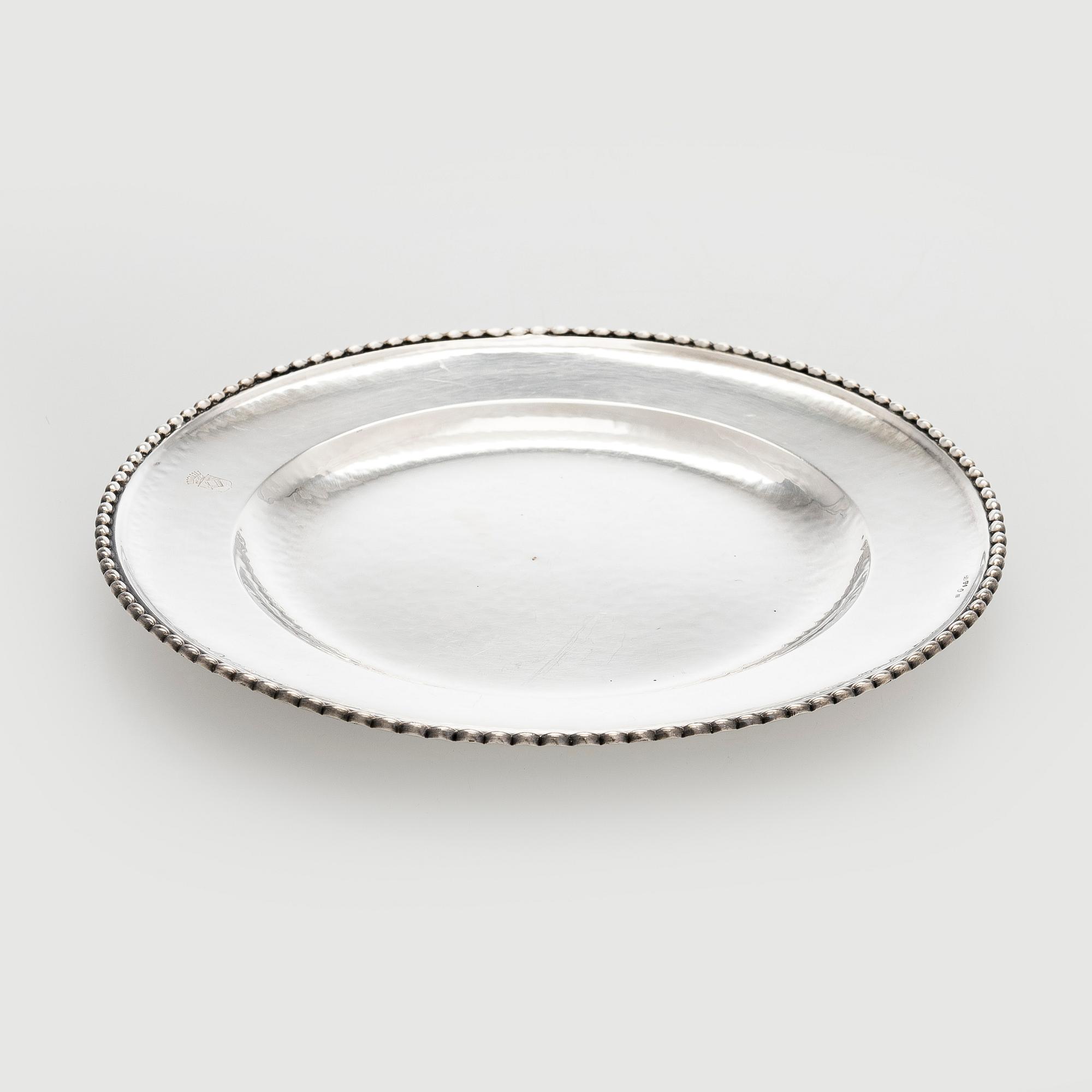 Fat, silver, engraved coat of arms, AB David Andersen & Comp, Stockholm 1926.