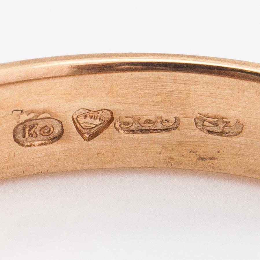 Sormuskia, 2 kpl, 14K kultaa. Kulta-Kontu, Helsinki 1977-78.