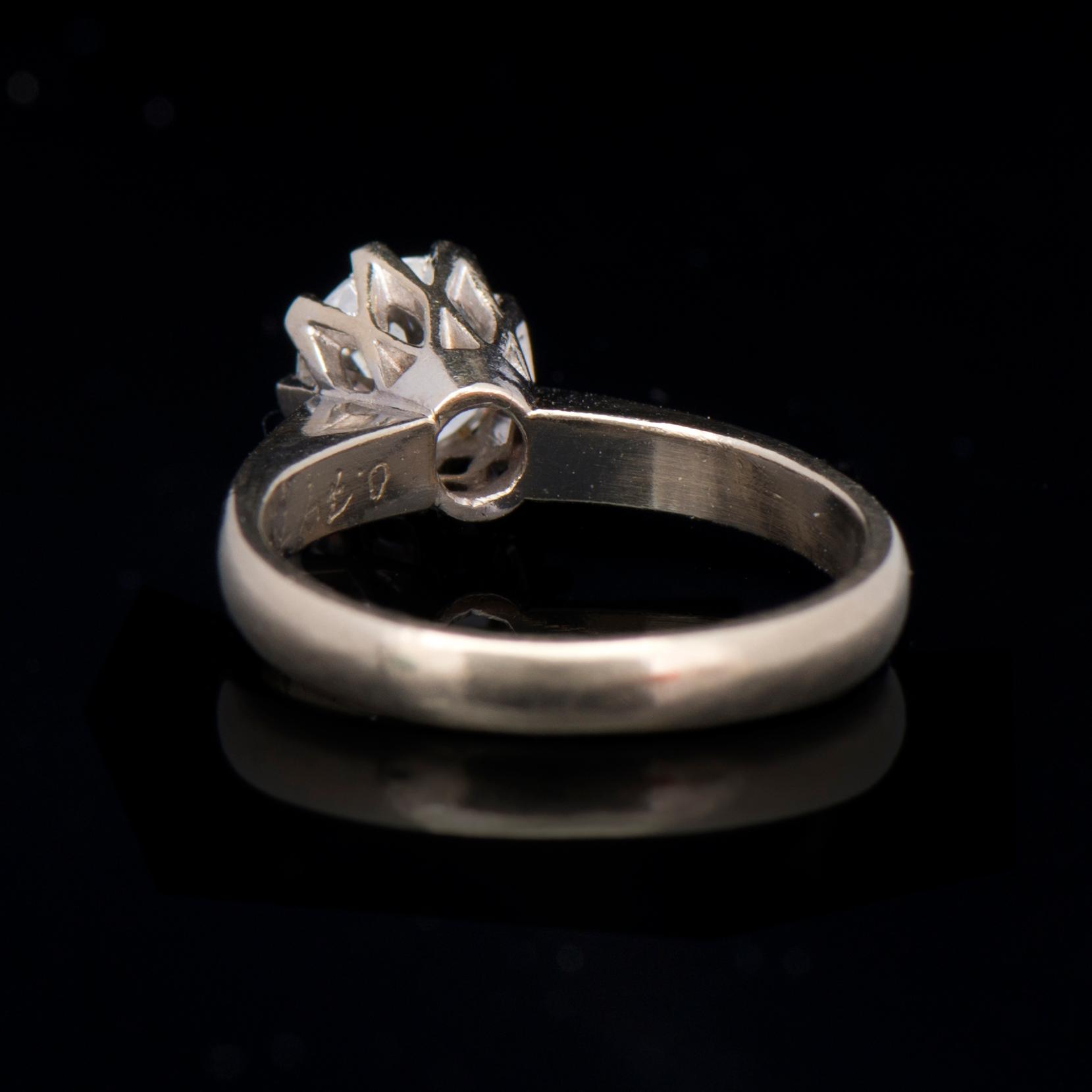 RING, briljantslipad diamant, 14K guld. Morris Lindblom, Åbo 1986.