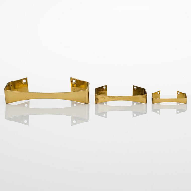 AULIS LEINONEN, Set of 32 door handles 'Ara' for Auran Rautateollisuus  1960/1970's.