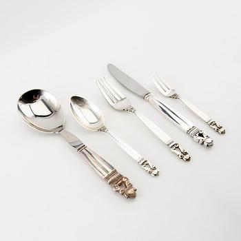 Johan Rohde, Cutlery 15 dlr "Konge/Acorn" sterling silver for Georg Jensen, Denmark.