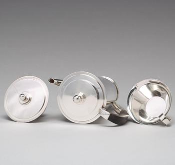 Harald Nielsen, kaffeservis "Pyramid", tre delar, Georg Jensen, Köpenhamn 1933-44, sterling, design nr 600A,