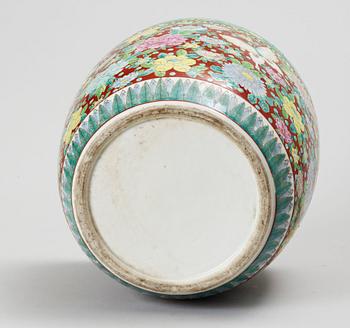 YTTERFODER, porslin, Kina, 1900-tal.