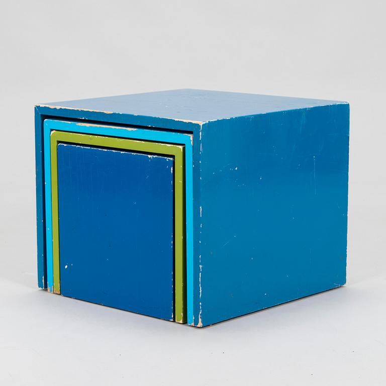 Antti Nurmesniemi, a 1980s 'Magic square' side table.