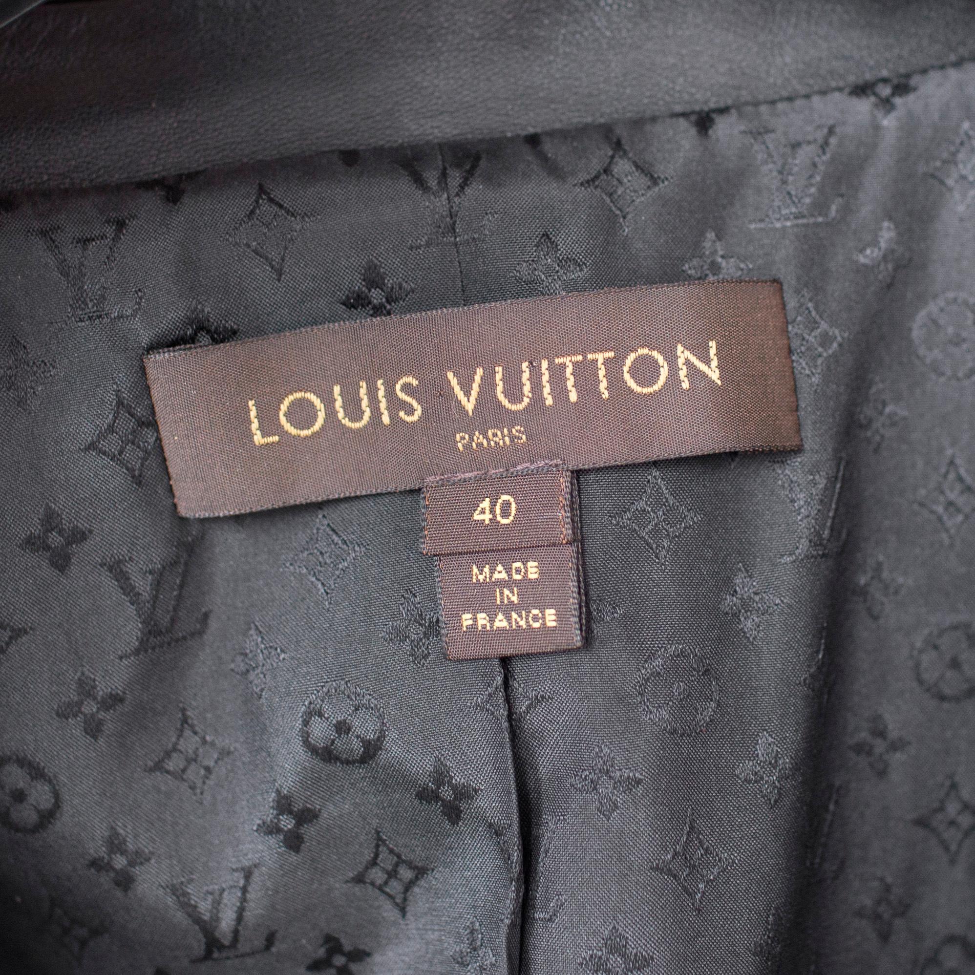 KAVAJ, Louis Vuitton, fransk storlek 40.