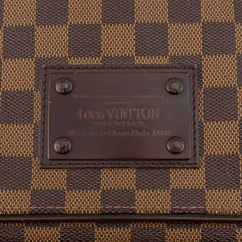 Louis Vuitton, messengerbag 'Brooklyn'.
