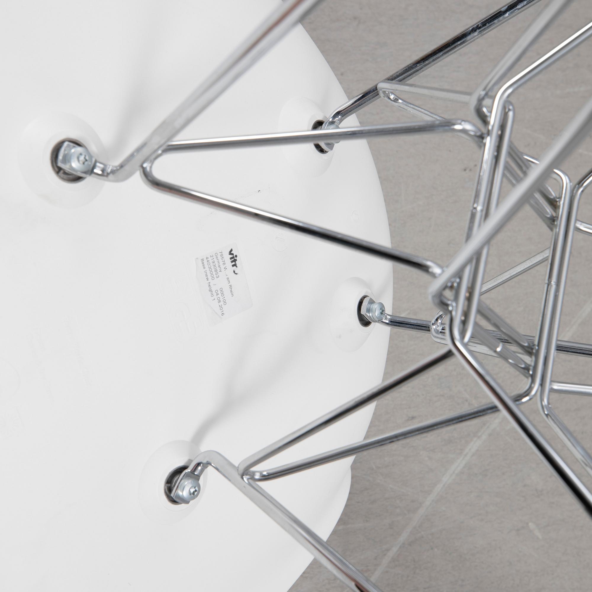 Charles & Ray Eames, chairs, 6 pcs, "Plastic chair DSR", Vitra, 2016.