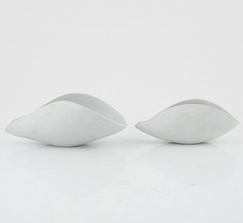 Stig Lindberg, bowls, 2 pcs, "Veckla", Gustavsberg, second half of the 20th century.