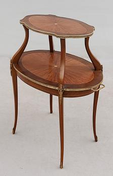 BRICKBORD, 1900-talets första hälft.