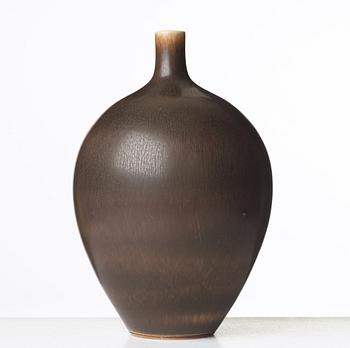 Berndt Friberg, a stoneware vase, Gustavsberg studio, Sweden 1966.