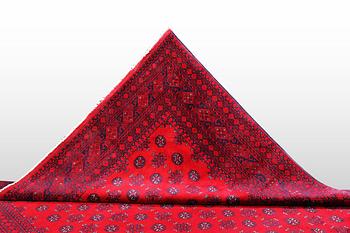 Matto, Afghan, ca 341 x 261 cm.
