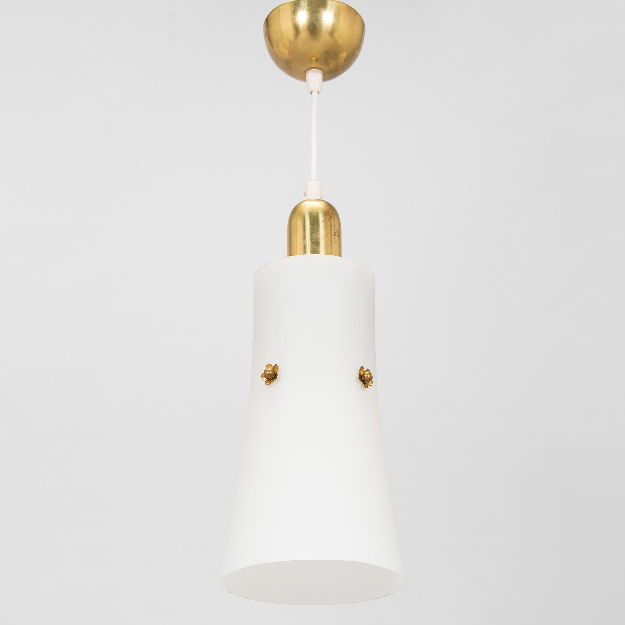 Paavo Tynell, taklampa, modell 51140, Idman 1950-tal.