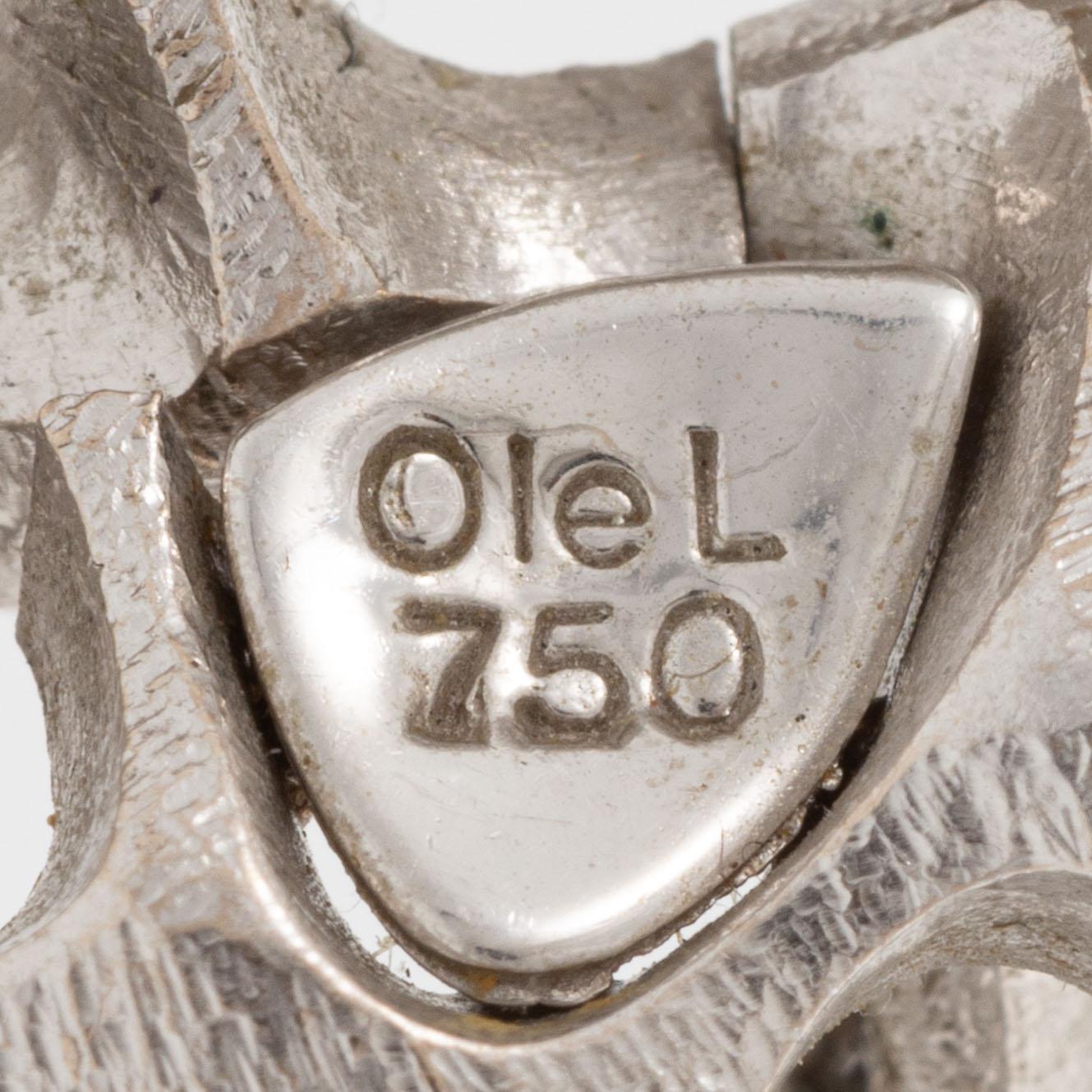 Ole Lynggaard, clasp, "morning dew", 18K white gold with brilliant-cut diamonds.