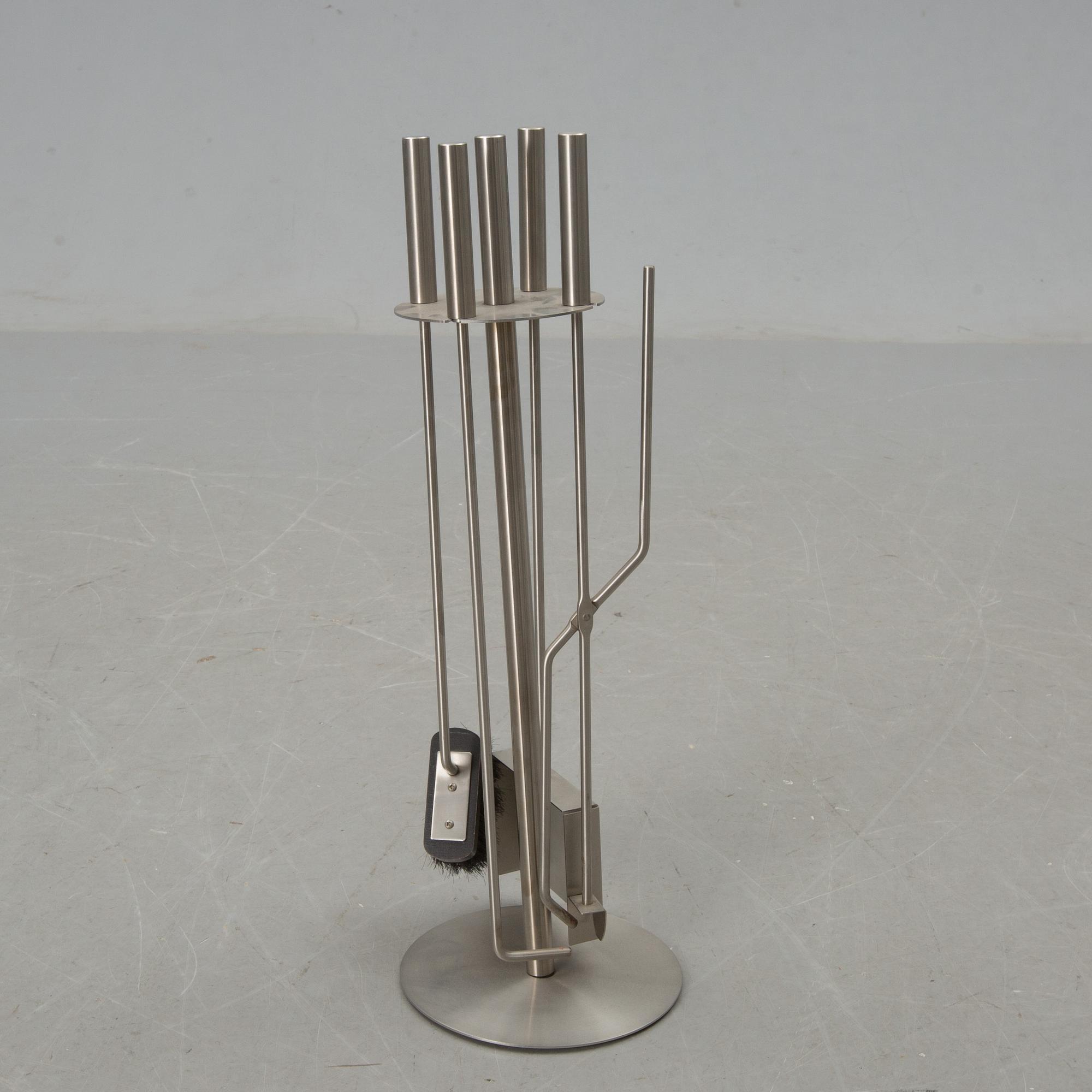 BRASGARNITYR, metall, modern tillverkning.