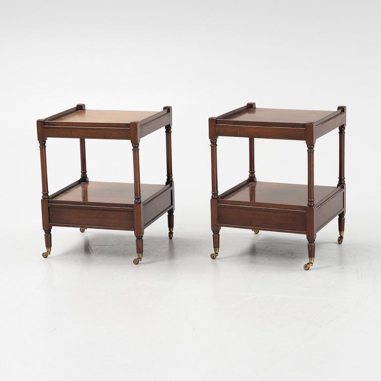 A pair of mahogany bedside tables, second half of the 20th Century.