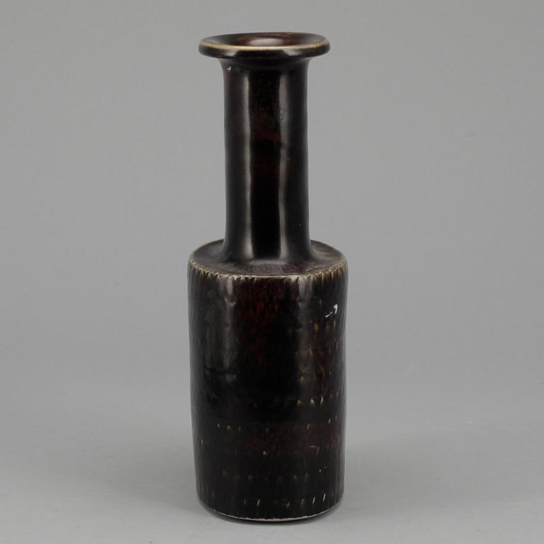 VAS, stengods, Stig Lindberg, Gustavsberg studio.