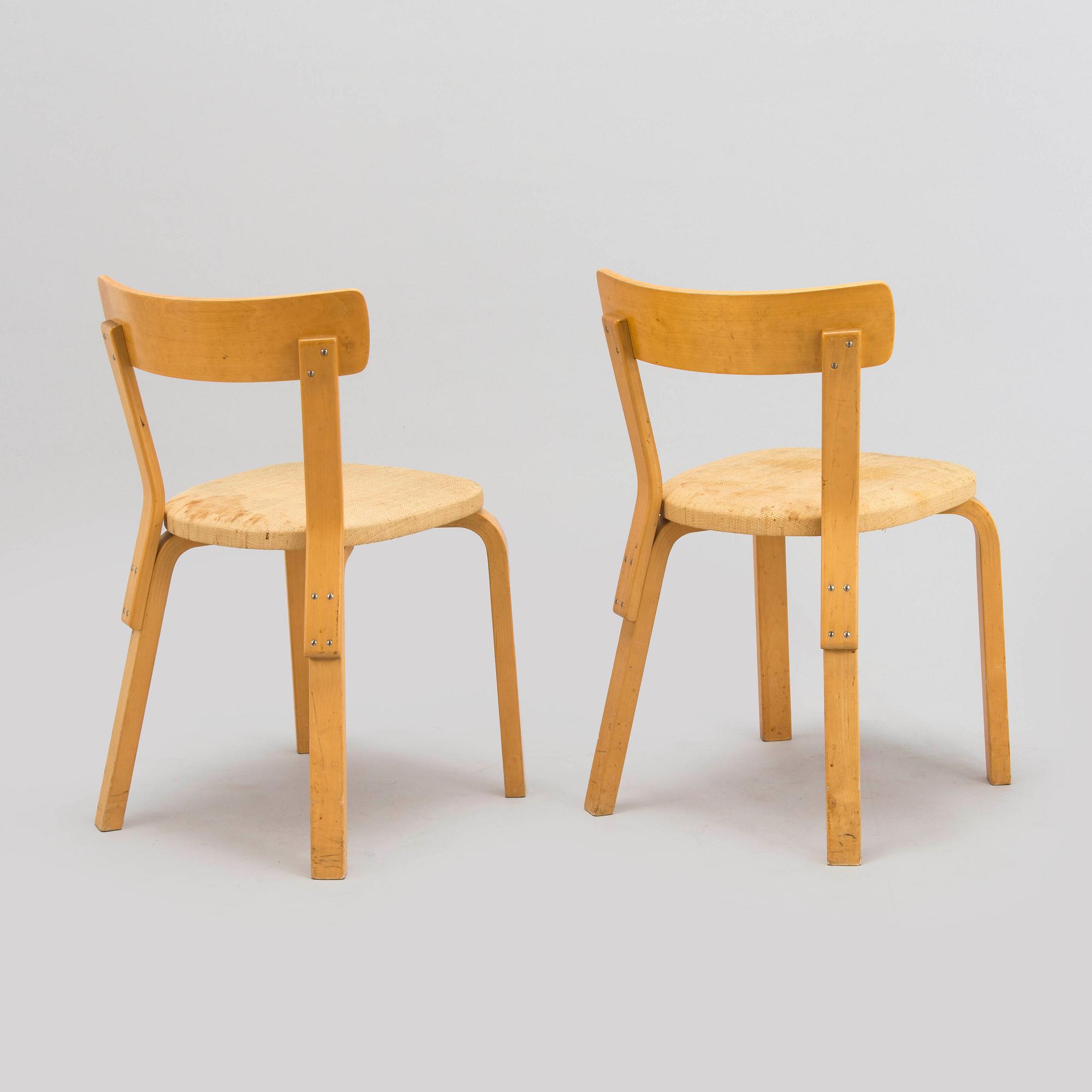 Alvar Aalto, A set of five late 20th century '69' chairs, for Artek, Finland.