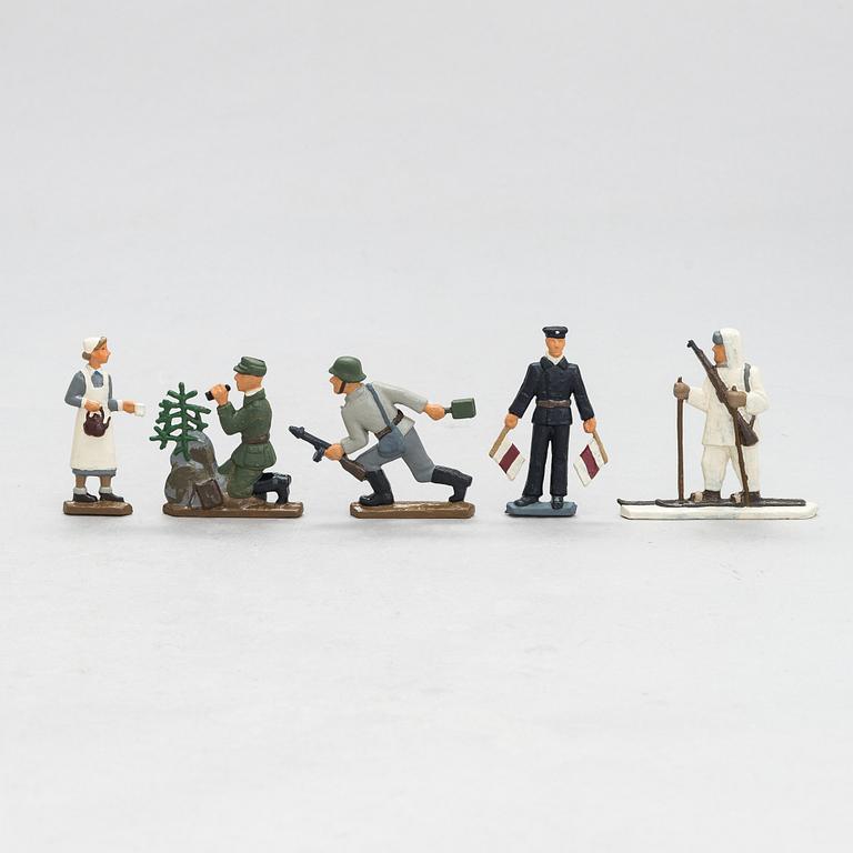 Raimo Heino, 'Suomalainen sotilas', a set of Finnish tin soldiers, Tillander.