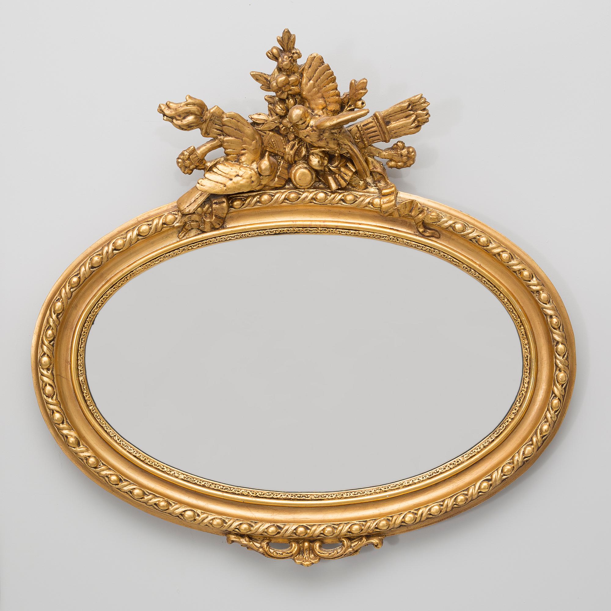 A mirror from the latter half of the 20th century.