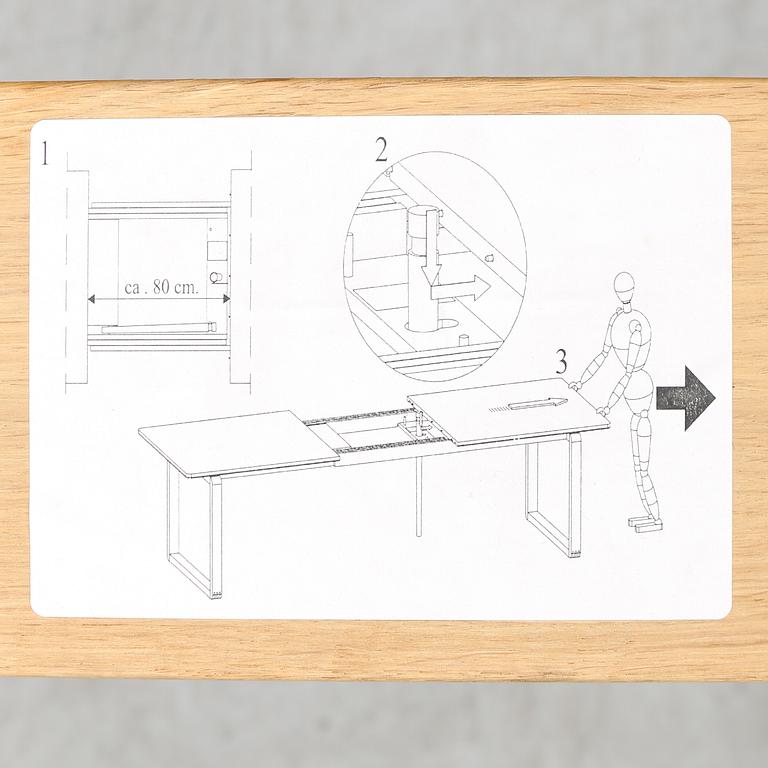 GLISMAND & RÜDIGER, matbord, "DT 20" från Bolia.