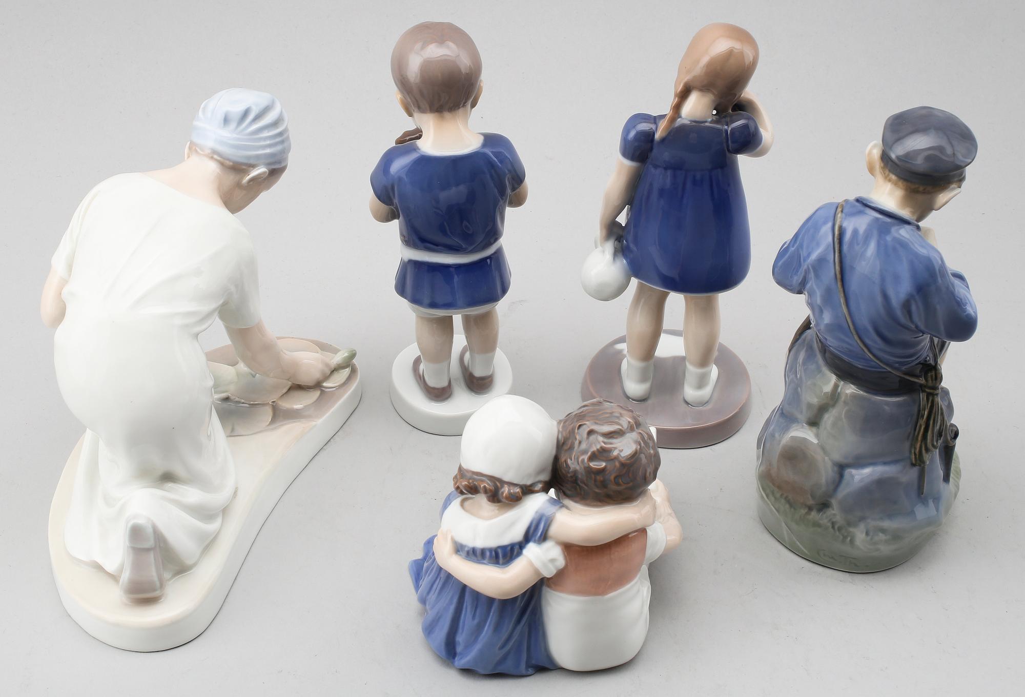FIGURER, 5 st, porslin, Bing & Gröndahl och Royal Copenhagen.