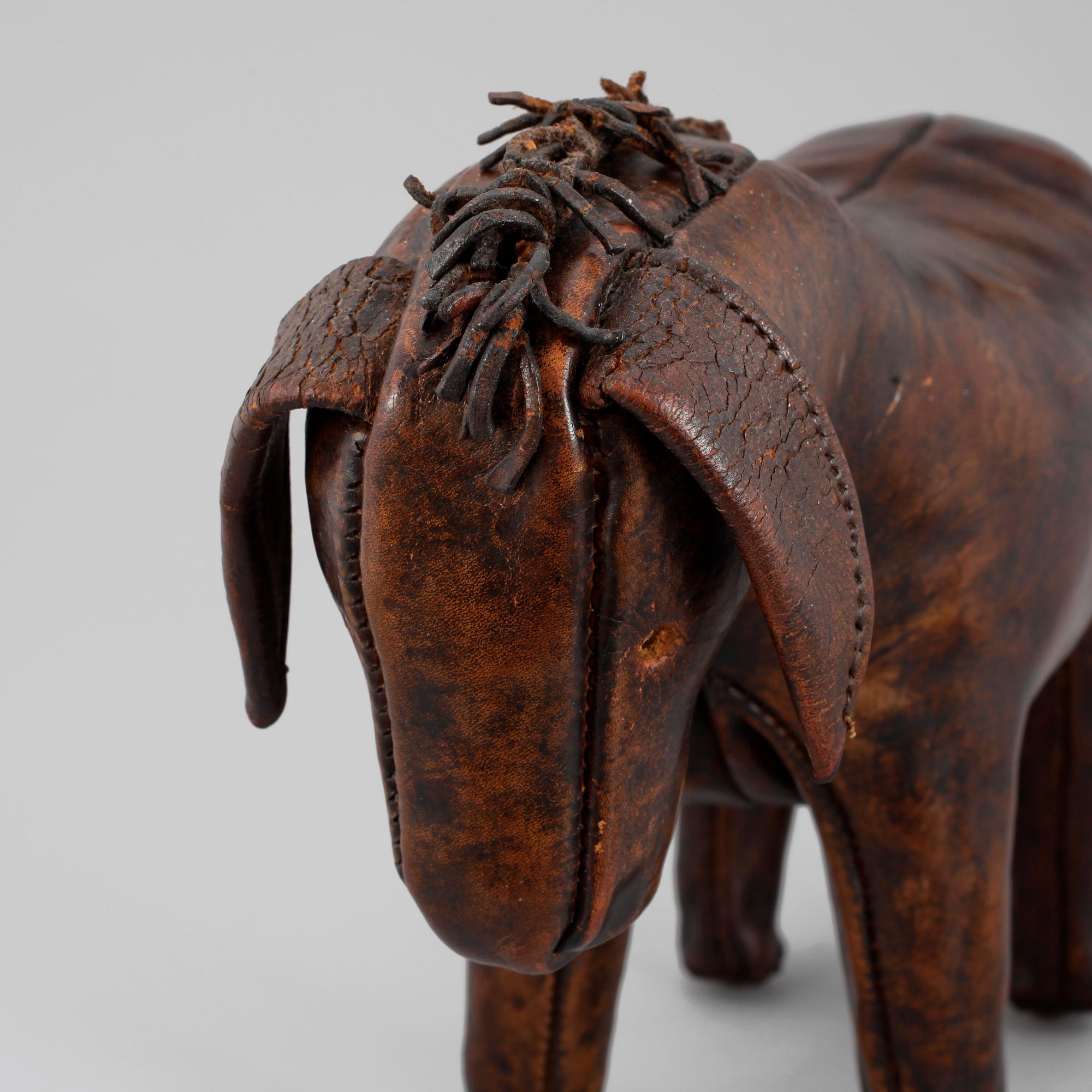 FOTPALL / ÅSNA, inköpt på Svenskt Tenn, 1960-tal.