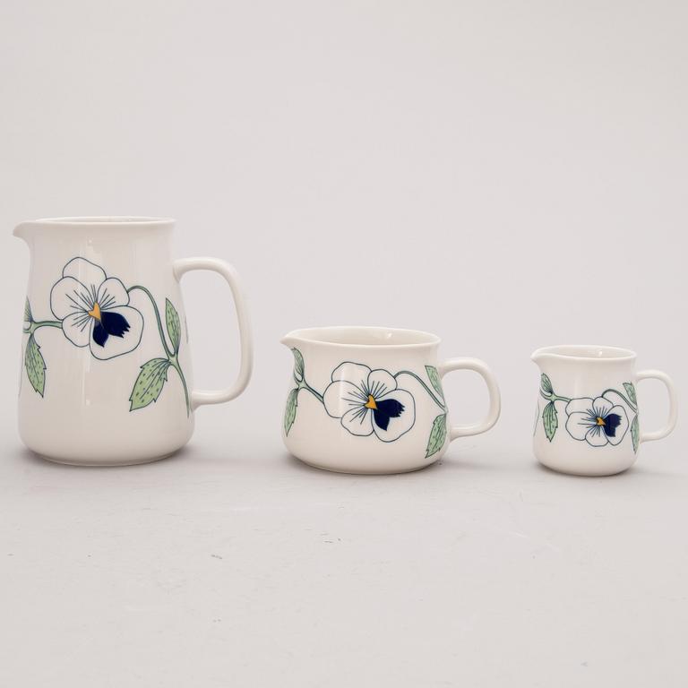 SYLVIA LEUCHOVIUS, 84 osaa, posliinia, "Sylvia", Juhla-astiasto, Rörstrand, 1900-luvun loppupuoli.