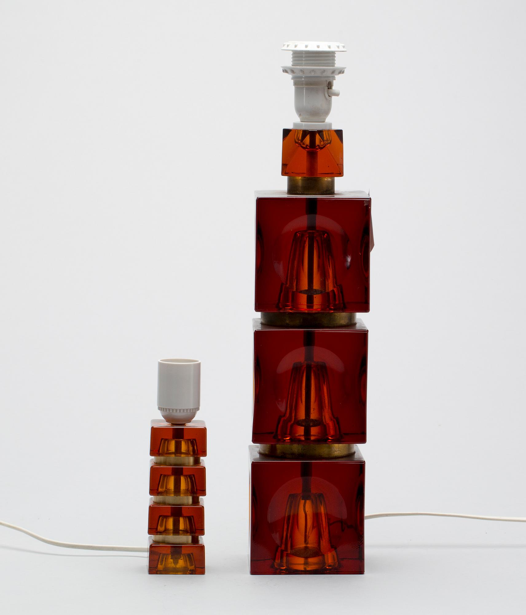 BORDSLAMPOR, 2 st, Carl Fagerlund, Orrefors, 1900-talets andra hälft.