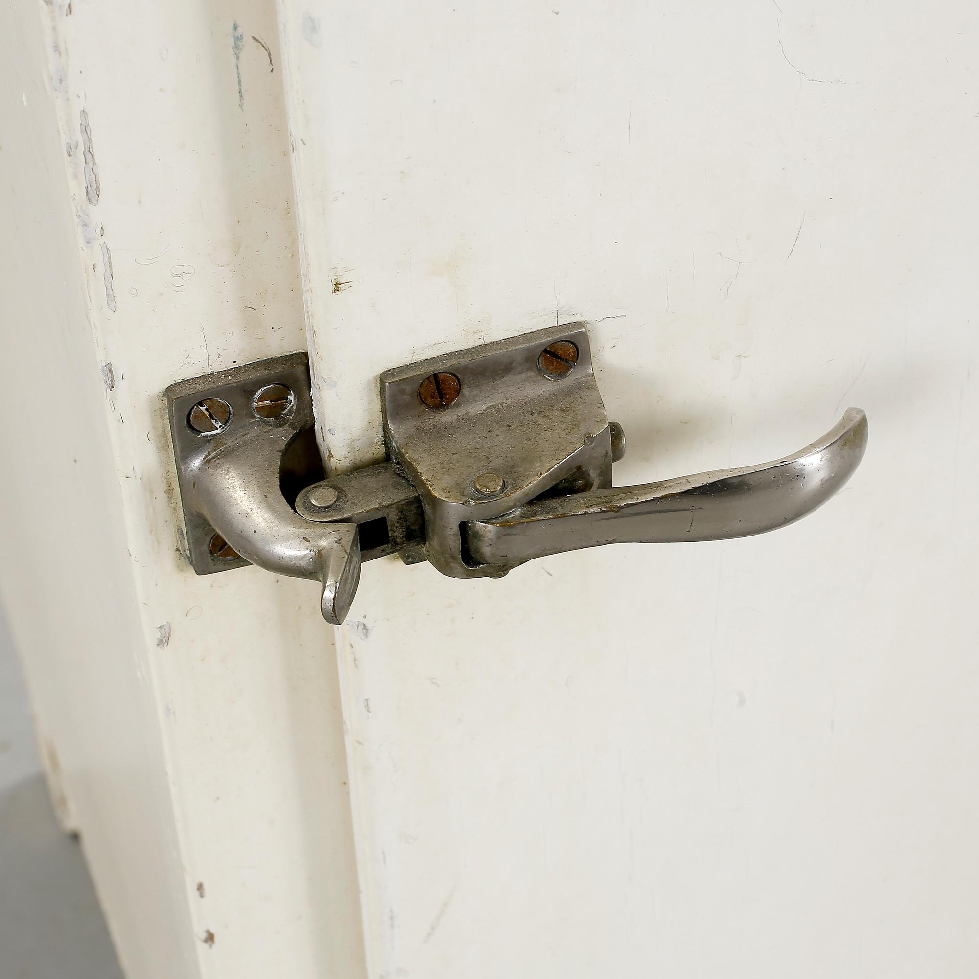 KYLSKÅP, "Iskol", Jersie Maskinsnedkeri Lille Skensved, 1900-tal.