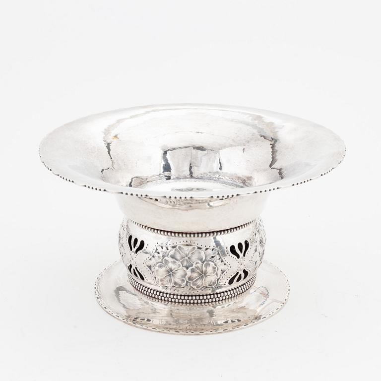 Uppsatsskål, silver, Jugend, K. Anderson, Stockholm 1915.